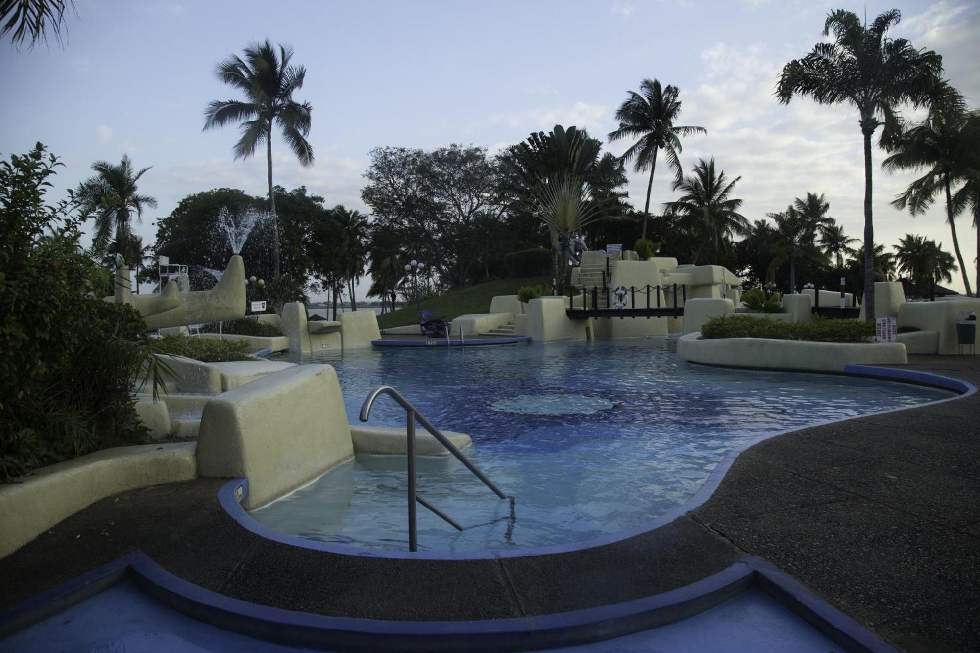 Heden Golf Hotel Abidjan Kültér fotó